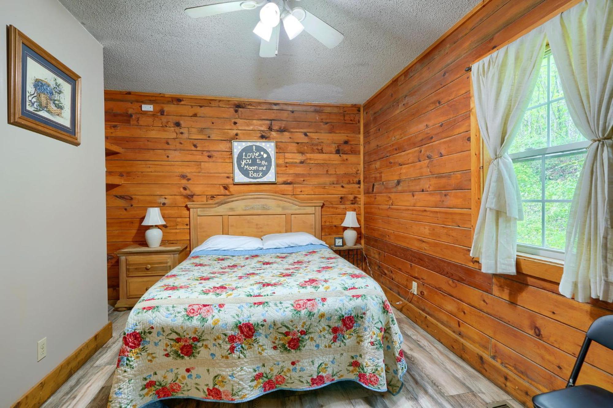 Blue Rose Cabins - Rosebud Cabin Logan Eksteriør bilde